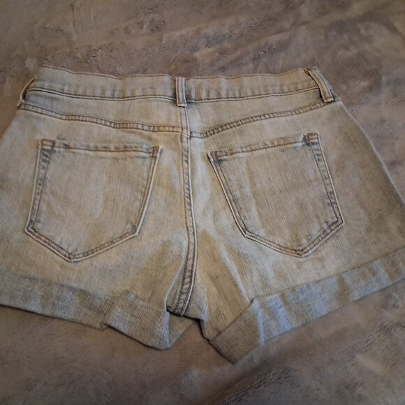 Old Navy women's cuffed shorts denim jean light blue rainbow embroidery trim 0 - Picture 3 of 4